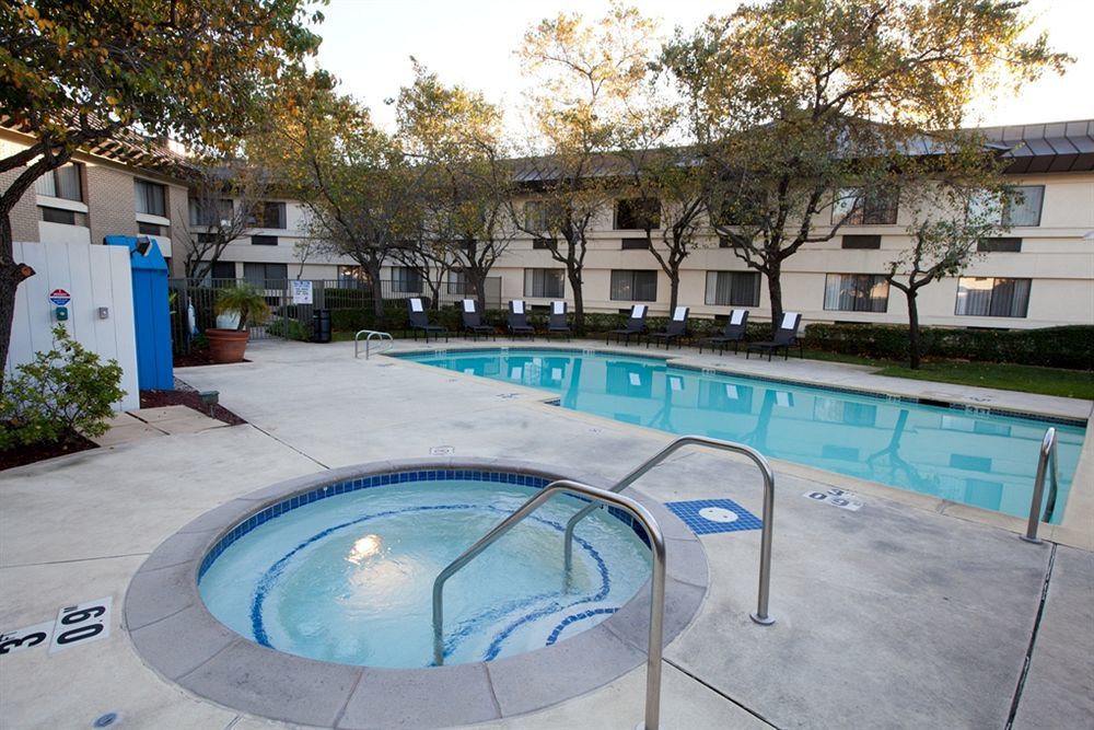 Holiday Inn Express Walnut Creek By Ihg Eksteriør billede